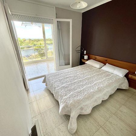 33Apartamento Soleado De Dos Habitaciones Empuriabrava Eksteriør bilde