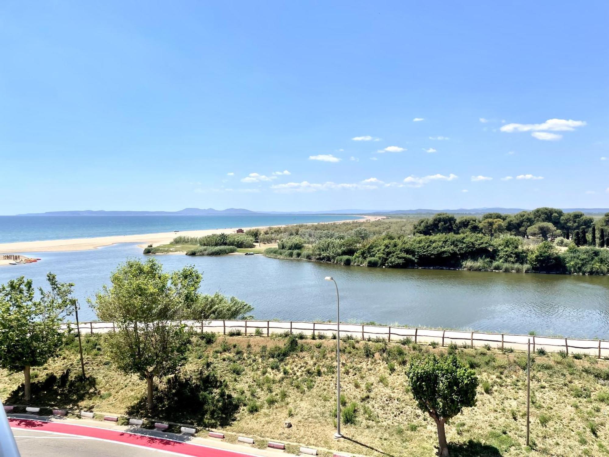 33Apartamento Soleado De Dos Habitaciones Empuriabrava Eksteriør bilde